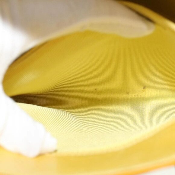 CHANEL Hand Bag Patent leather Yellow CC Auth - Picture 13 of 15